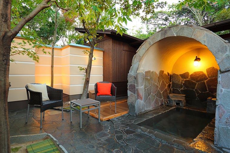 嬉野温泉　萬象閣　敷島