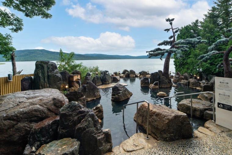 あかん遊久の里鶴雅