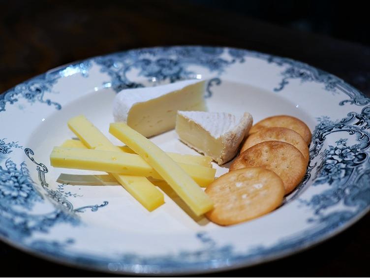 チーズとコの字 チカセル