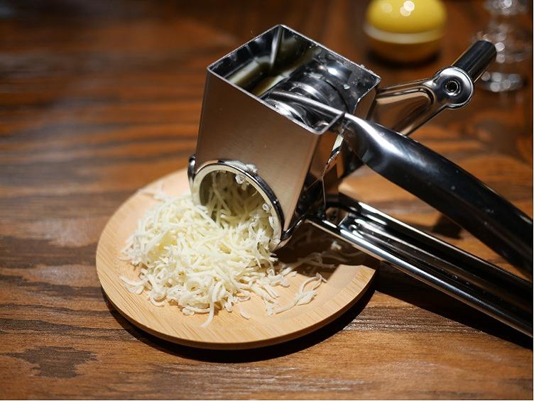 チーズとコの字 チカセル