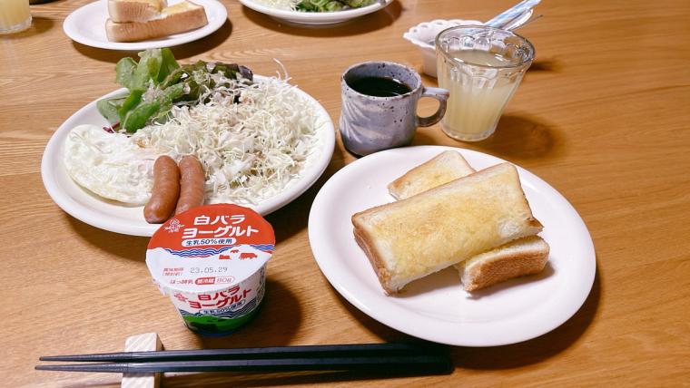 世界でココだけ?!お寺の本堂で深夜BARが開かれる！面白過ぎる宿坊体験