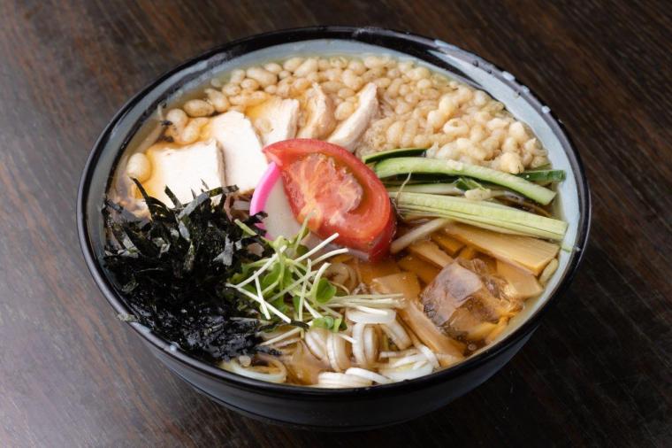 栄屋本店の鳥中華