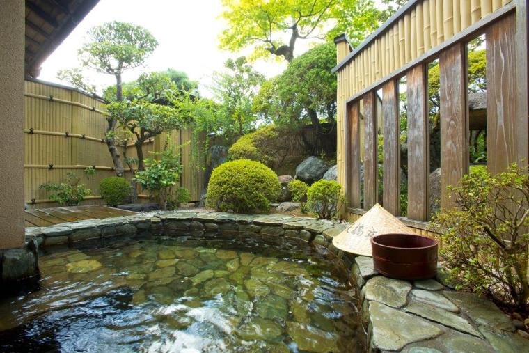 宮津温泉　料理旅館　茶六別館