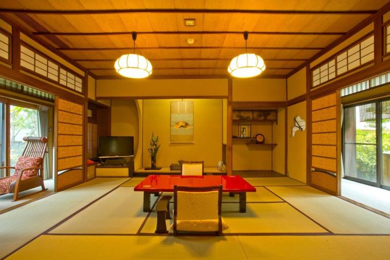 宮津温泉　料理旅館　茶六別館