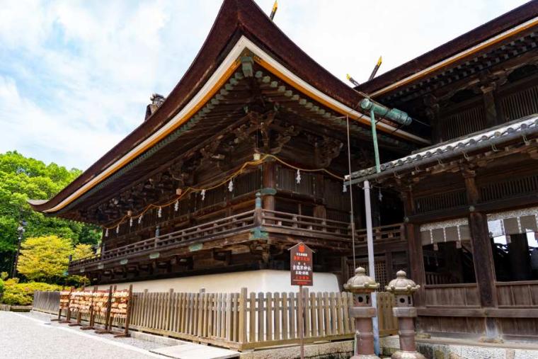 国宝「本殿・拝殿」