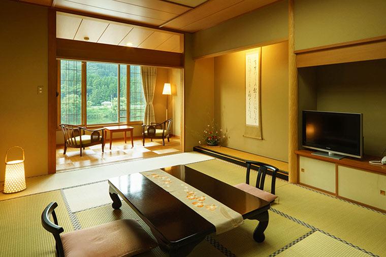 咲花温泉　翠玉の湯　佐取館