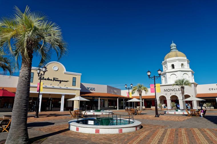 神戸三田プレミアム・アウトレット　外観