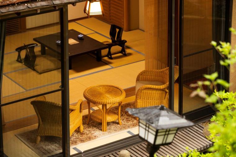 草津温泉 ての字屋