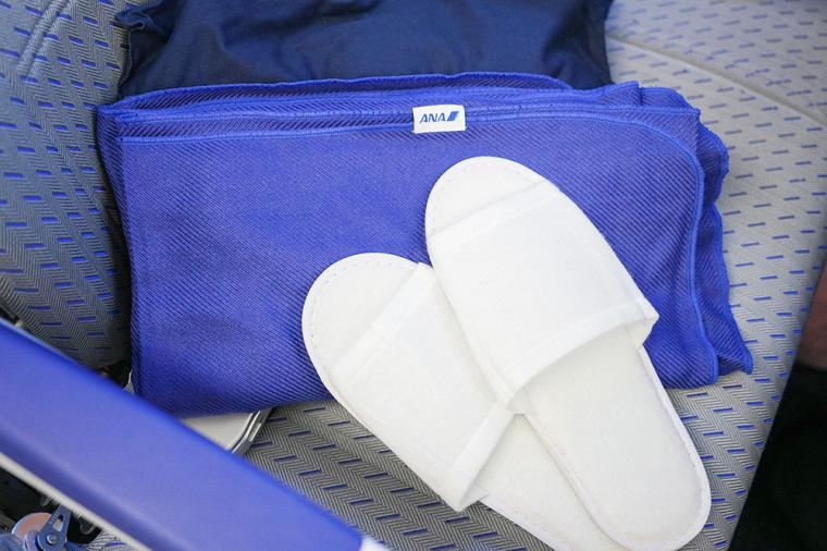 ANA「フライングホヌ」エコノミークラス アメニティ