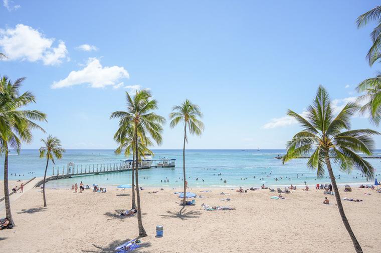 ヒルトン・ハワイアン・ビレッジ ビーチ