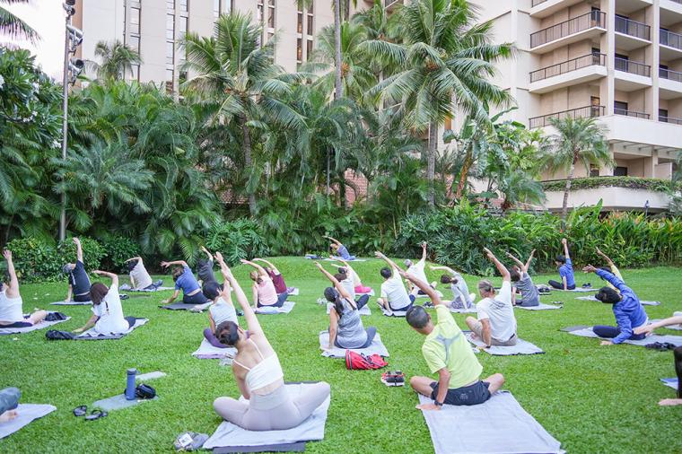 ヒルトン・ハワイアン・ビレッジ 朝ヨガ