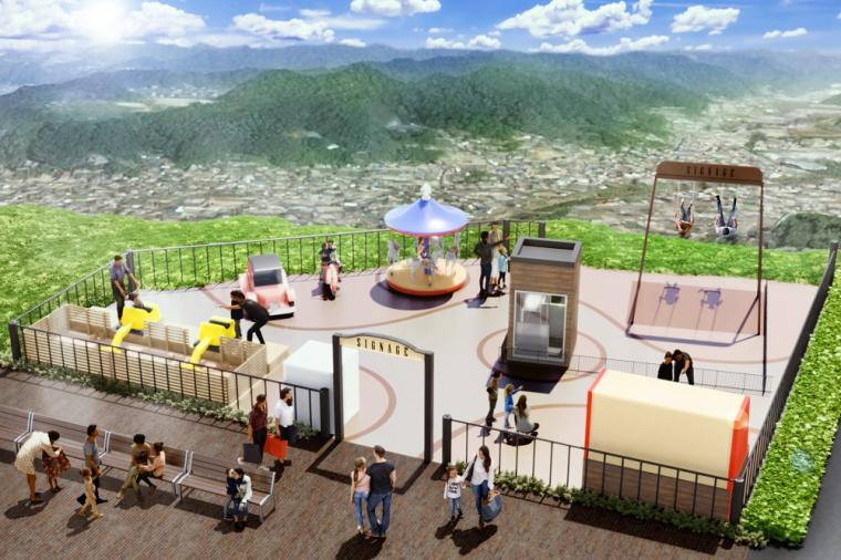 遊具が並ぶプレイグラウンド