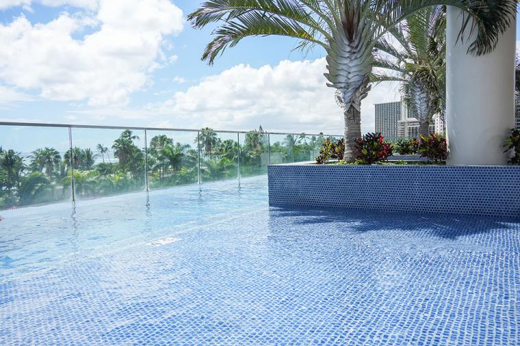 トランプ・インターナショナル・ホテル・ワイキキ（ハワイ） プール