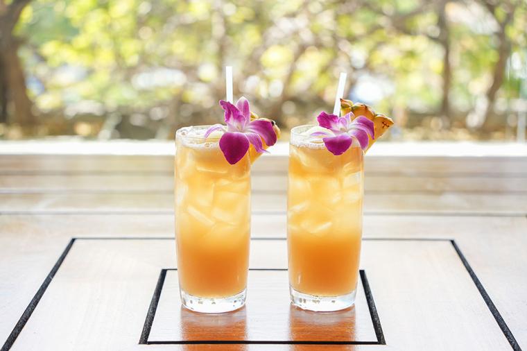 トランプ・インターナショナル・ホテル・ワイキキ（ハワイ） バー