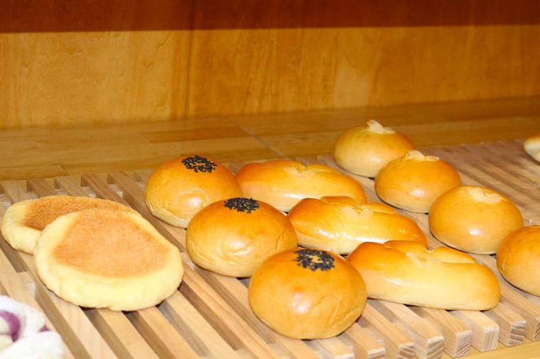 Burger Revolution Naha（バーガーレボリューション那覇）