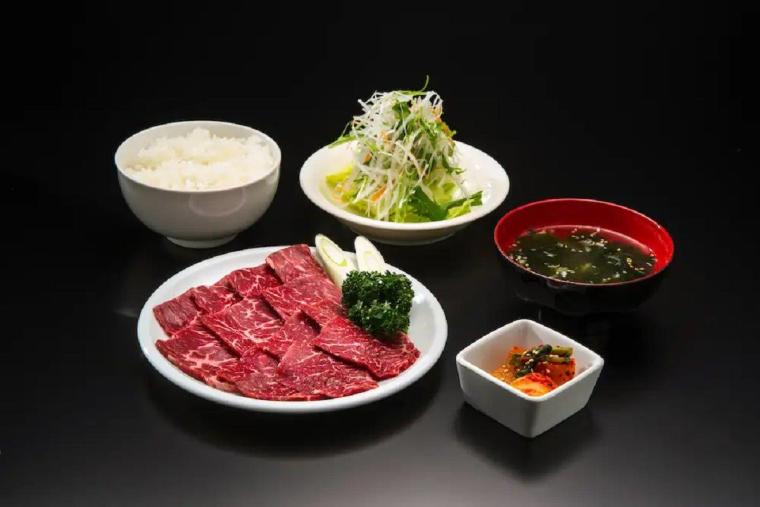 王様の焼肉 くろぬま 山形西高前店