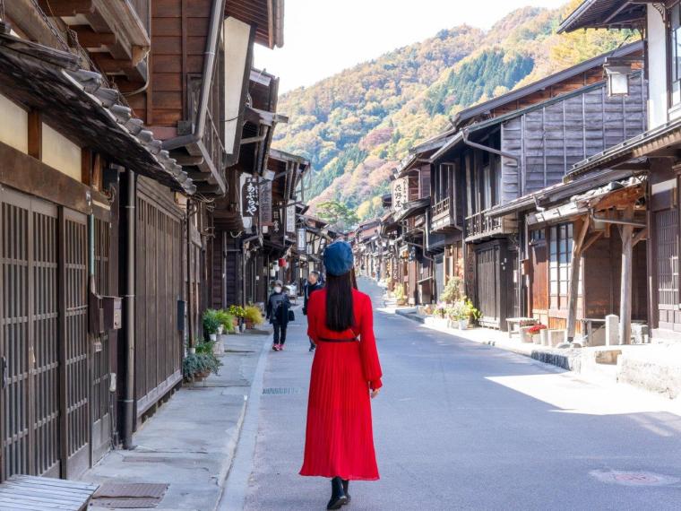 築約200年の「BYAKU NARAI」で、奈良井宿の歴史を感じながら非日常な滞在を