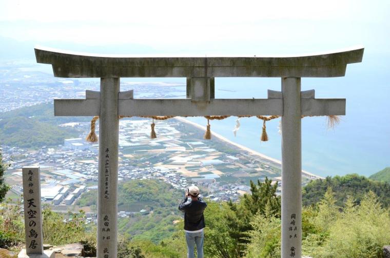 高屋神社