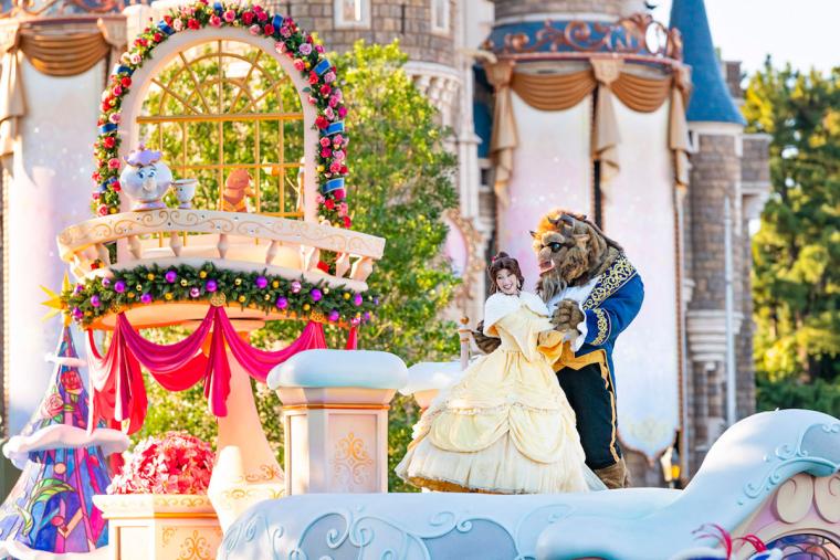 東京ディズニーランド クリスマス 2023年