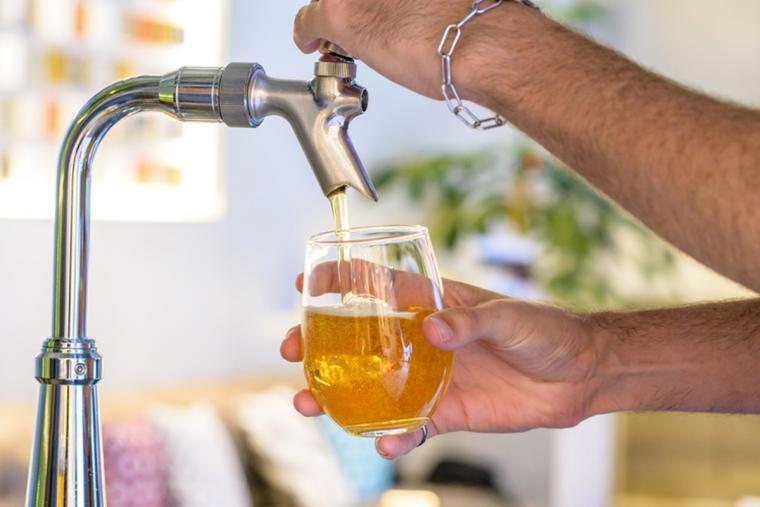 世界初！テクノロジーを活用した近未来な宿泊施設「ザ・ミレニアルズ渋谷」で一人旅