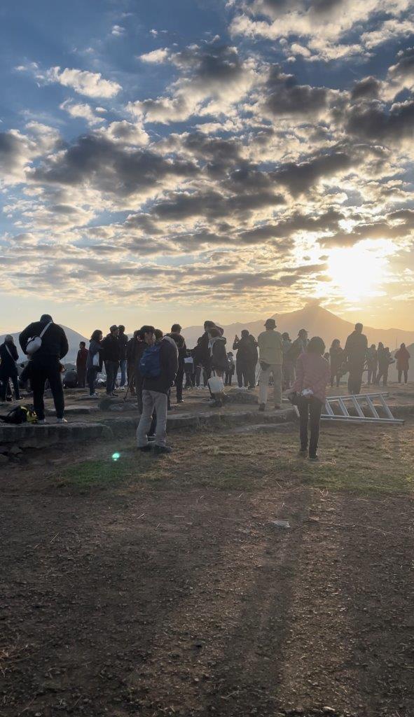 年に 2 回だけ見られる絶景。鳥取県・米子城天守からみる「ダイヤモンド大山」