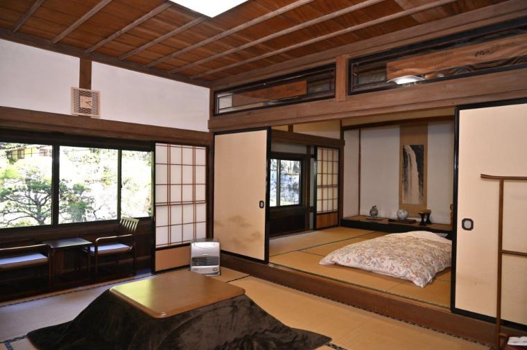 行学院　覚林坊