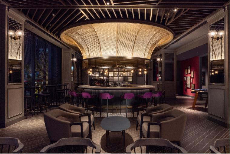 レストラン＆バーのブラッスリーサンヴォレ