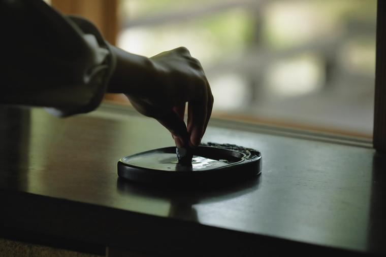 紫翠ラグジュアリーコレクションホテル奈良 墨摺りアクティビティ