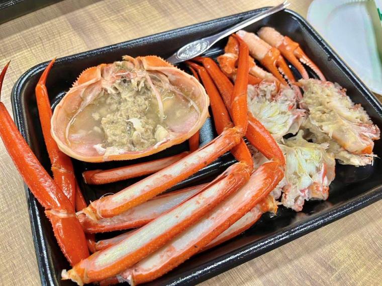 鳥取県境港市に日本唯一のベニズワイガニ専用市場が誕生！競り見学もできる超巨大施設に潜入