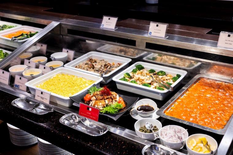 “発祥の地”帝国ホテル「インペリアルバイキング サール」で特別感にあふれたバイキングを