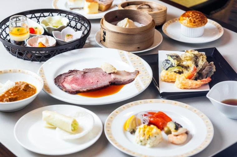 “発祥の地”帝国ホテル「インペリアルバイキング サール」で特別感にあふれたバイキングを