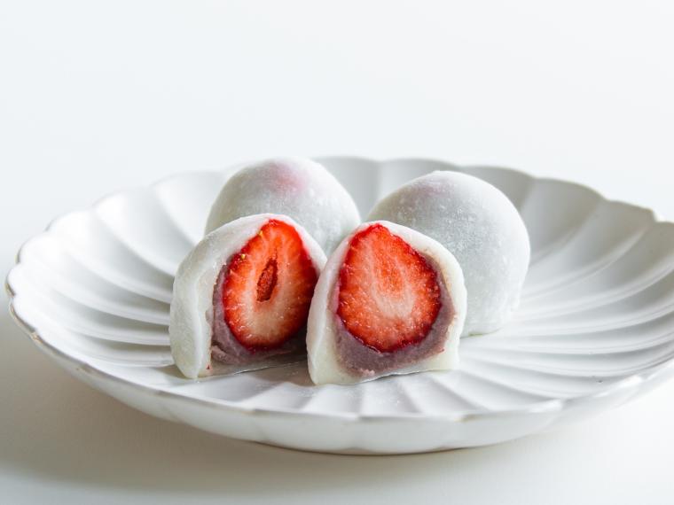 金沢のホテルからカフェ、茶屋まで！おいしい いちごスイーツまとめ2024