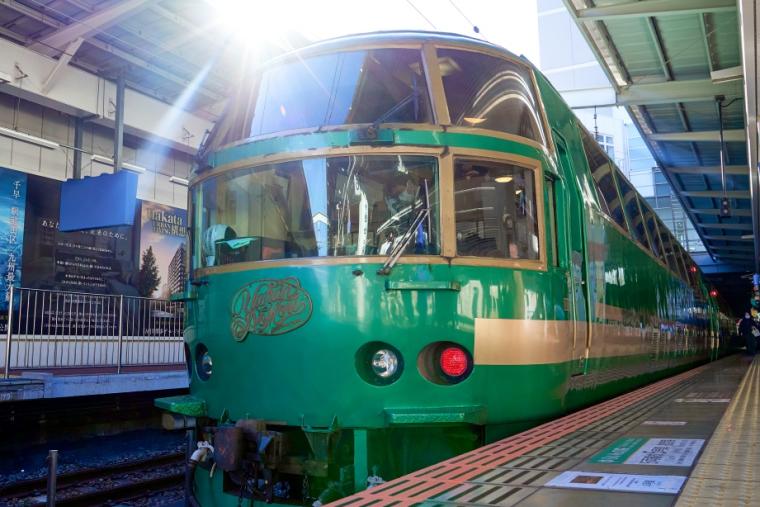 博多発「ゆふいんの森」