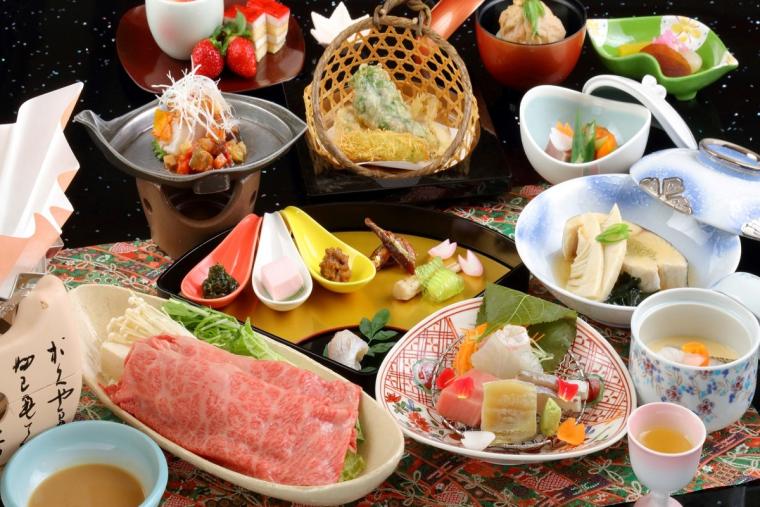 神戸牛と有馬温泉　天然金泉・銀泉の宿　有馬御苑　