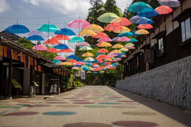 加賀 伝統工芸村 ゆのくにの森（アンブレラスカイ）