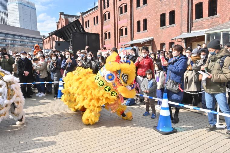 巨大ランタンに獅子舞も！横浜中華街と横浜・みなとみらいで「横浜春節祭2024」開幕