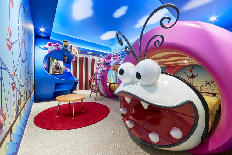 USJ隣接「ホテル ユニバーサル ポート」にARミニオンが現れる客室誕生