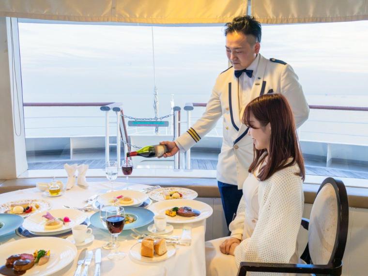 SYMPHONY TOKYO BAY CRUISE