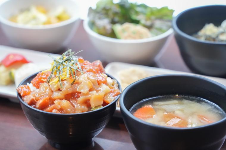 アクティブに冬を楽しむ！トマム ザ・タワーで刺激的な体験を