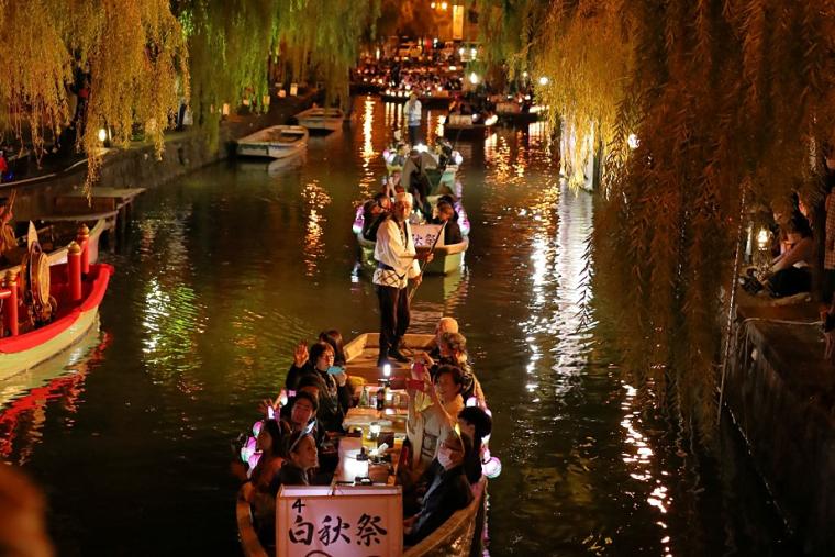 白秋祭水上パレード