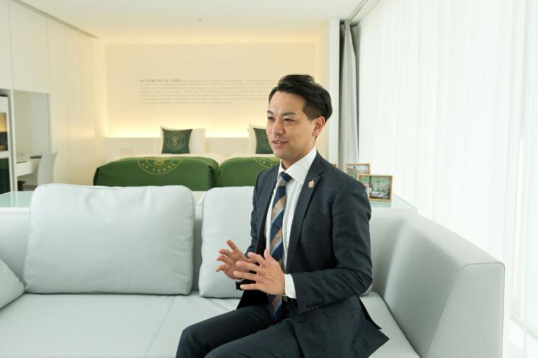 「Cuvee J2 Hotel Osaka by 温故知新」総支配人