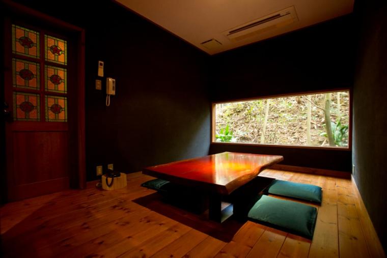 1万坪の敷地に 15 棟のみ！ 離れの露天風呂付き Villa で 天草の魅力を堪能