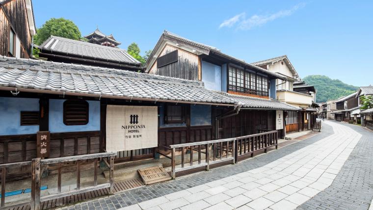 「NIPPONIA HOTEL 竹原 製塩町」がある竹原の風景