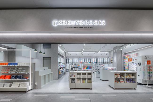 「羽田エアポートガーデン」内の「KOKUYODOORS」