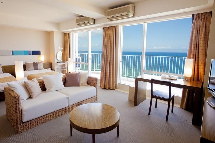 ザ・ビーチタワー沖縄（共立リゾート）