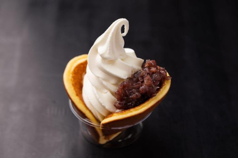 菓匠 小樽新倉屋 花園本店