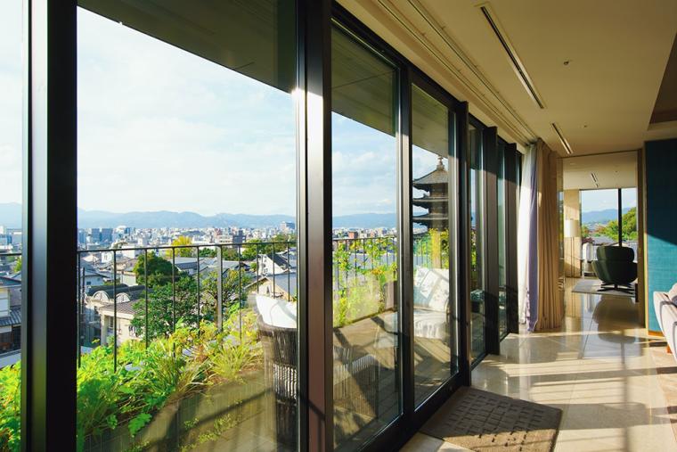 「ザ・ホテル青龍 京都清水」八坂の塔ビューの客室