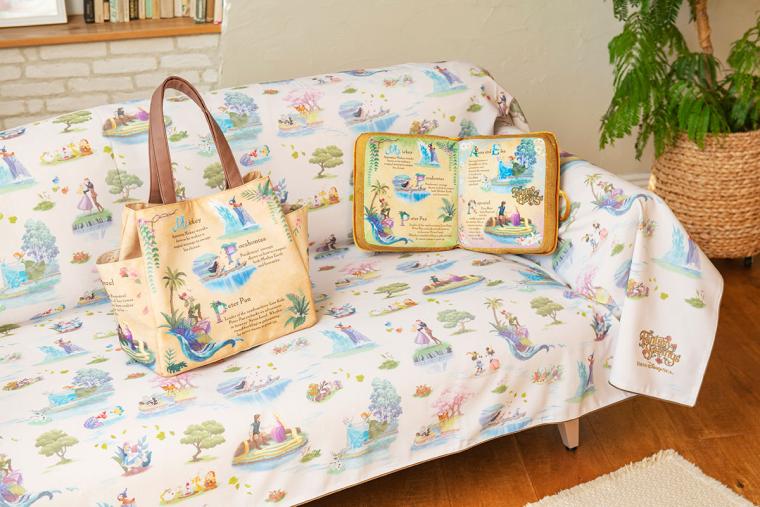 ファンタジースプリングス　グッズ