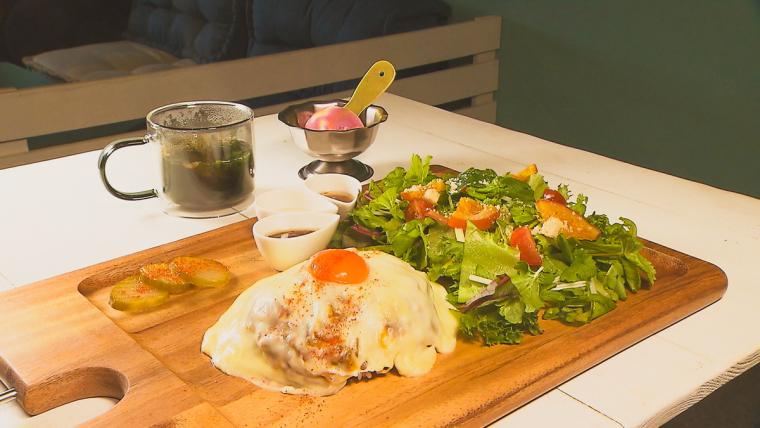 ワッフル、台湾唐揚げ、りんご飴…話題のグルメが楽しめる！鳥取県倉吉市「grimon」で楽しいひとときを 