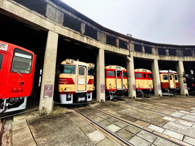 子どもも大人も大興奮！幻の機関車も常設展示される鉄道のテーマパーク｜岡山県津山市